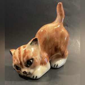 Vintage Seymour Mann Porcelain Tabby Cat Figurine
